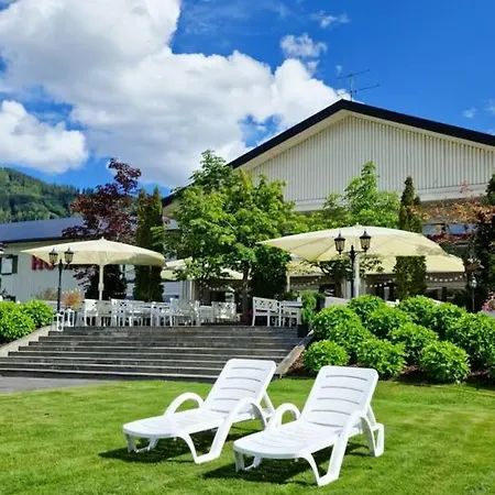 Tyrifjord 4* Vikersund