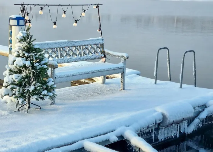 ホテル Tyrifjord Vikersund